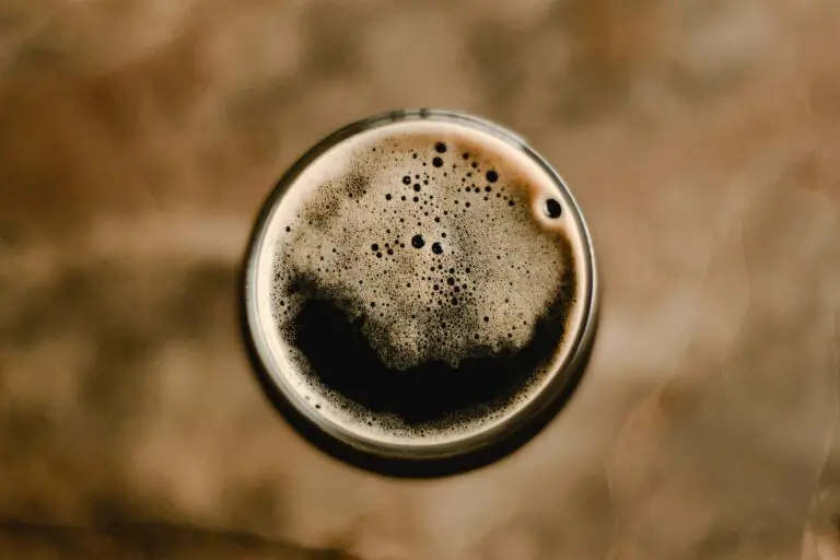The True Difference Between Schwarzbier And Stout (+Examples)