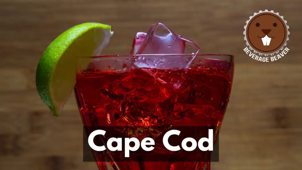 A close up of a Cape Cod cocktail (vodka Cranberry)
